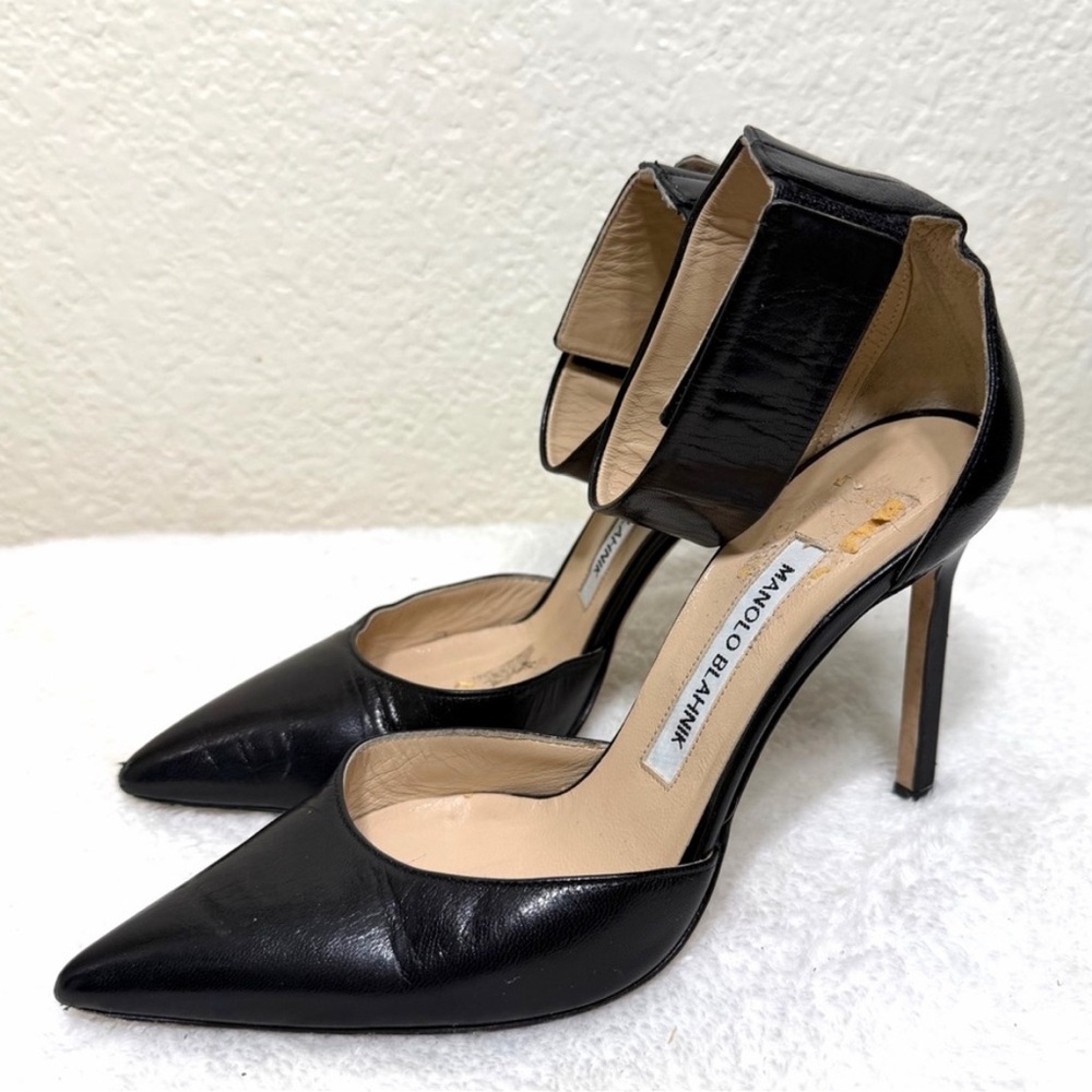 Manolo Blahnik d’Orsay Pump Black Leather Pointed Toe Ankle Strap Size 35 1/2 - Picture 16 of 16